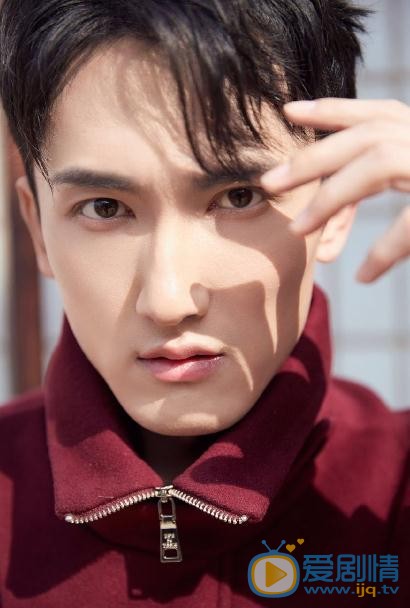 一千零一夜呂大衛是誰演的？呂大衛扮演者張峻鳴個人資料、寫真及生活照欣賞