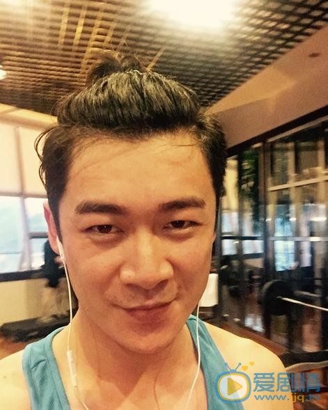 雙刺鄧文山是誰扮演的？鄧文山扮演者曹征個人資料、寫真及生活照欣賞