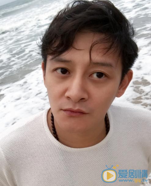 一路繁花相送劉浩然是誰演的？劉浩然扮演者夏銘浩個人資料、寫真及生活照欣賞