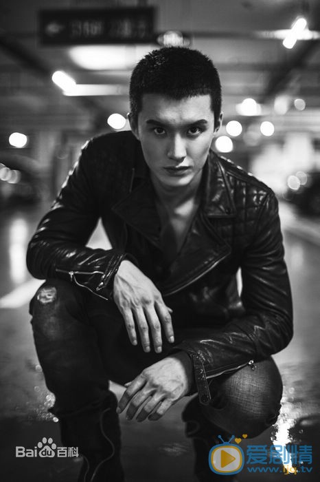 政委中余庚揚的扮演者是誰？余庚揚扮演者王冠個人資料簡介