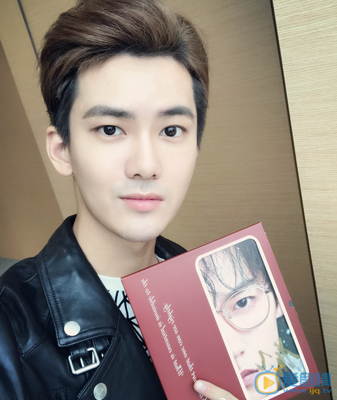 浪花一朵朵唐一白是誰演的？唐一白扮演者熊梓淇個人資料及寫真生活照欣賞