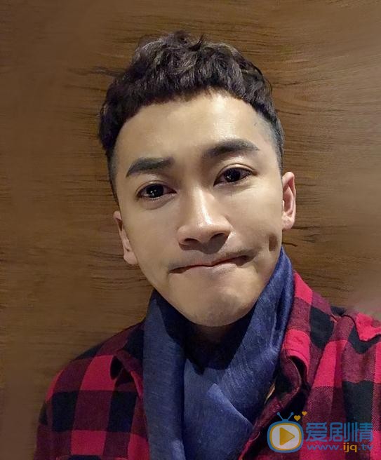 醉玲瓏蕭續是誰演的？醉玲瓏蕭續扮演者毛方圓個人資料介紹、寫真及生活照欣賞