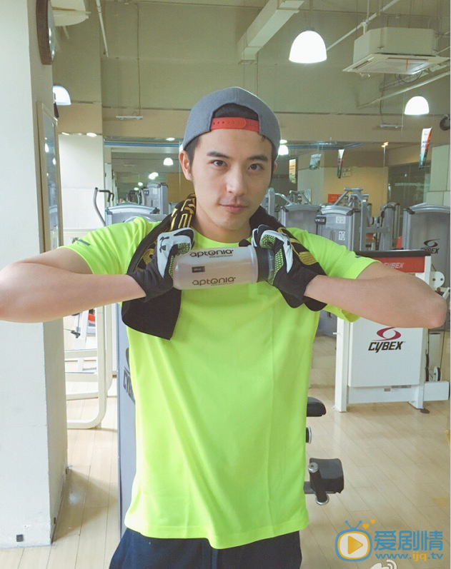  一粒紅塵汪舸是誰演的？汪舸扮演者徐開騁個人資料及寫真生活照欣賞