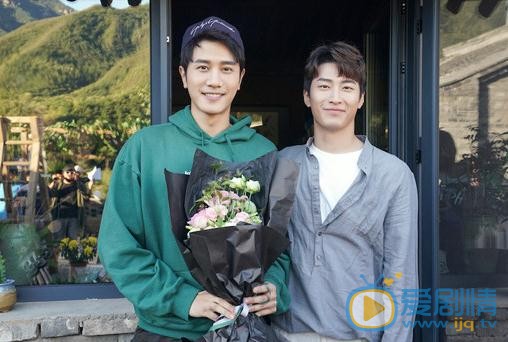 愛上你治癒我正式殺青 彭冠英劇中演繹最帥醫生