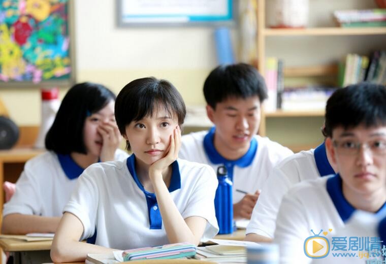 李牽個人資料簡介 李牽《你好舊時光》劇照 