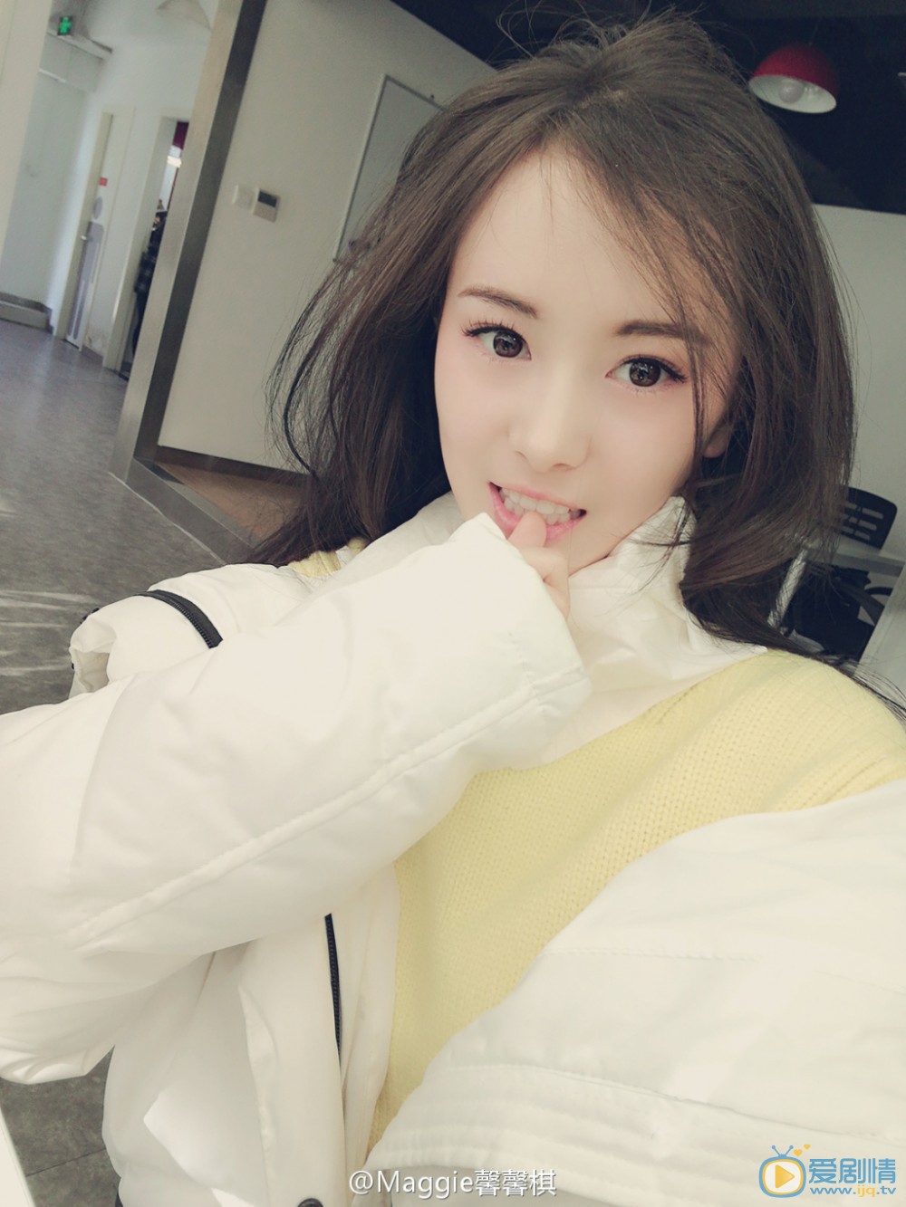 人生若如初相見姚雨屏扮演者劉馨棋寫真生活照欣賞