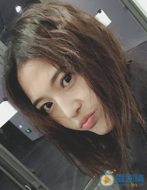 老男孩費文麗是誰演的？費文麗扮演者王妍之個人資料、寫真及生活照欣賞