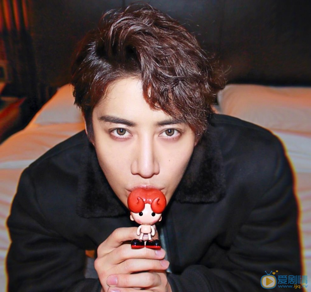 游泳先生白泳澤是誰扮演的?白泳澤扮演者Mike個人資料、寫真及生活照欣賞