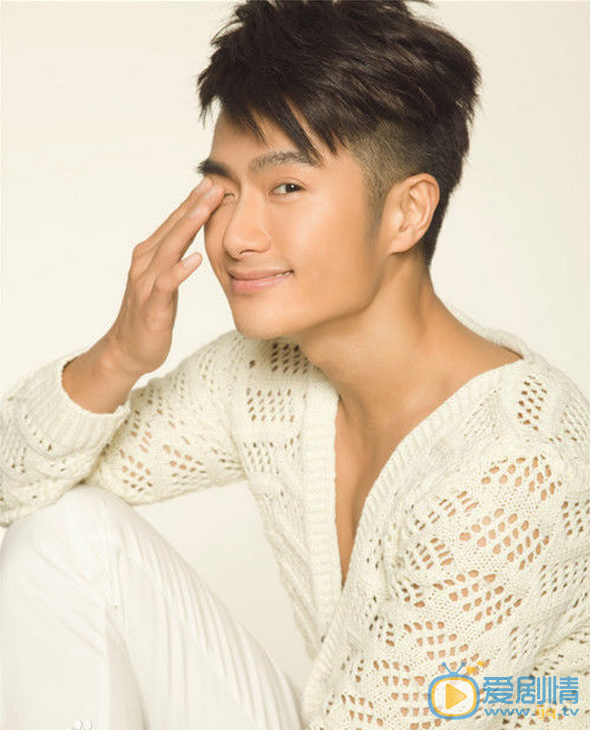 上古情歌景時誰演的？景時扮演者沈泰個人資料及生活照欣賞