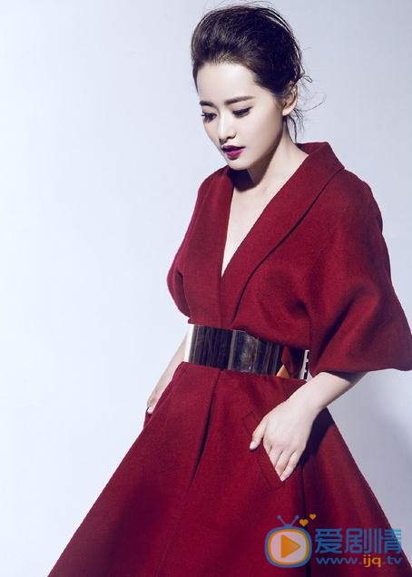 夏至未至程七七是誰扮演的？程七七扮演者柴碧雲個人資料、寫著及生活照欣賞