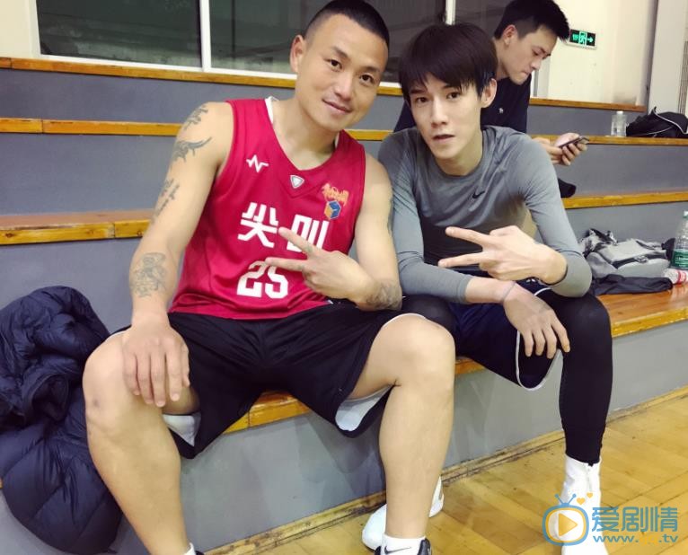 沙海楊好是誰扮演的？沙海楊好扮演著朱戩個人資料、寫真生活照