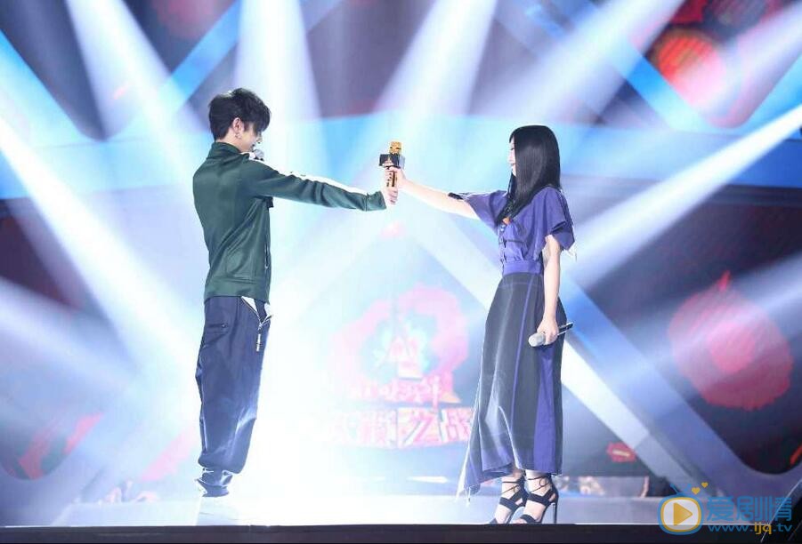 天籟之戰華晨宇范媛媛什麼關係？華晨宇為什麼要幫范媛媛寫歌？