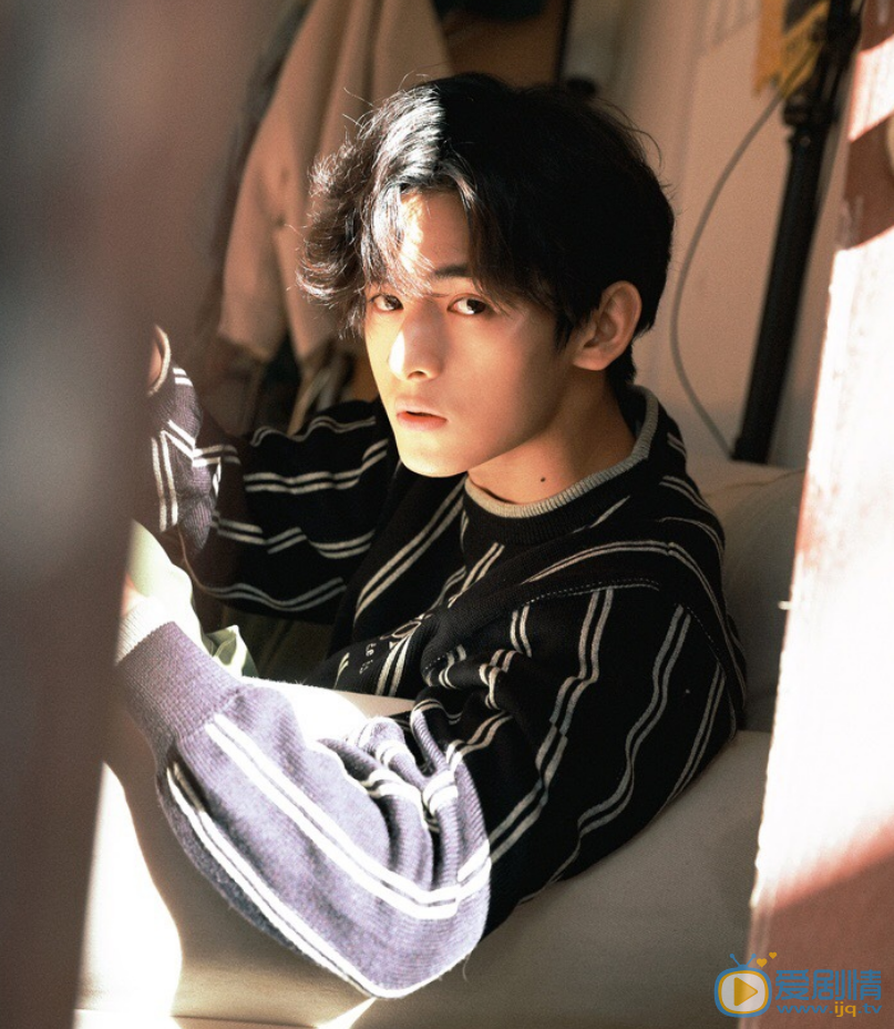 周曆傑個人資料簡介 周曆傑演藝經歷 周曆傑小清新寫真圖片