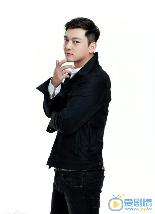 我不是精英費明扮演者張曉謙個人資料、海量生活照欣賞