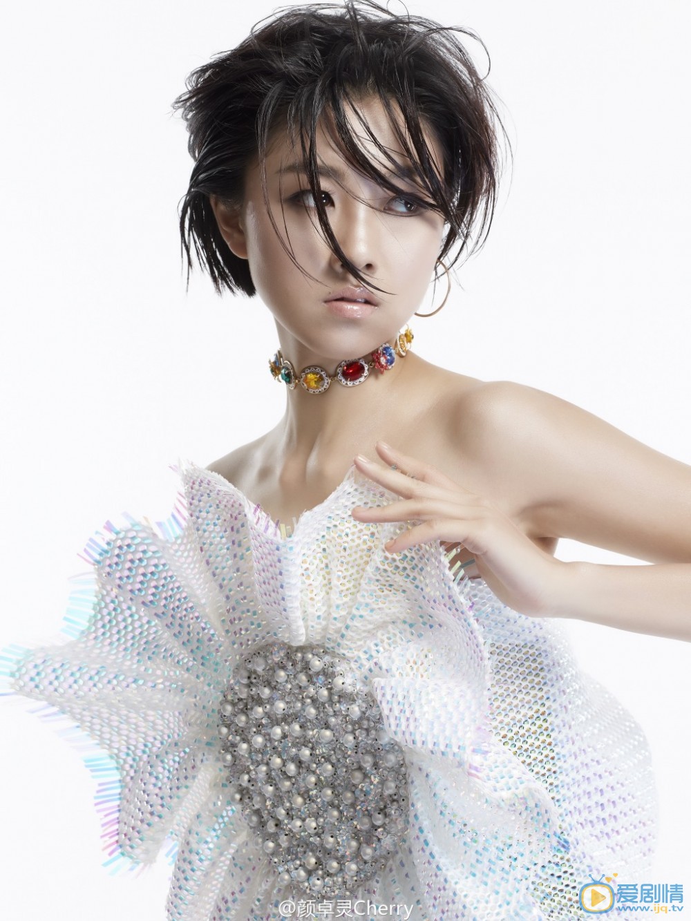 顏卓靈個人資料簡介寫真