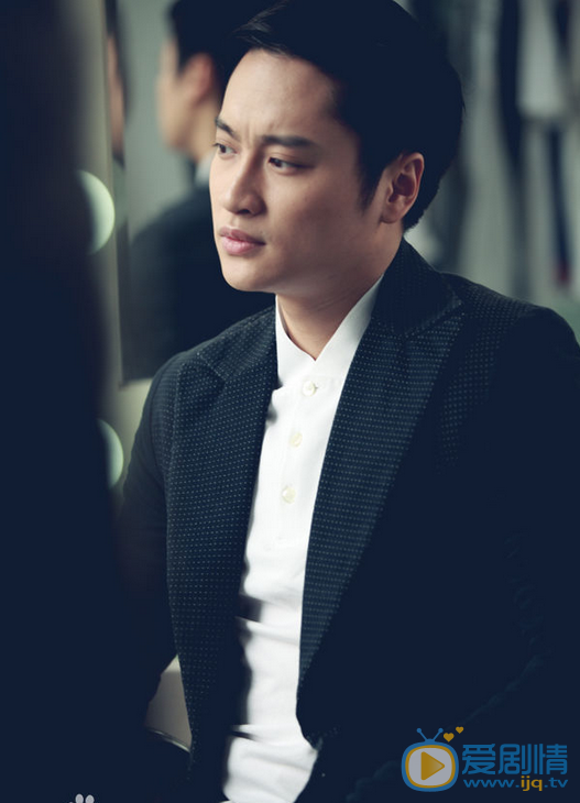  歡樂頌2曲連傑是誰演的？曲連傑扮演者郭曉然個人資料生活照欣賞