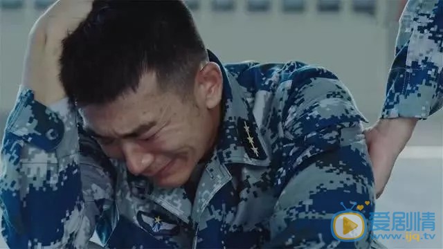 空降利刃喬梁到底是誰害死的？