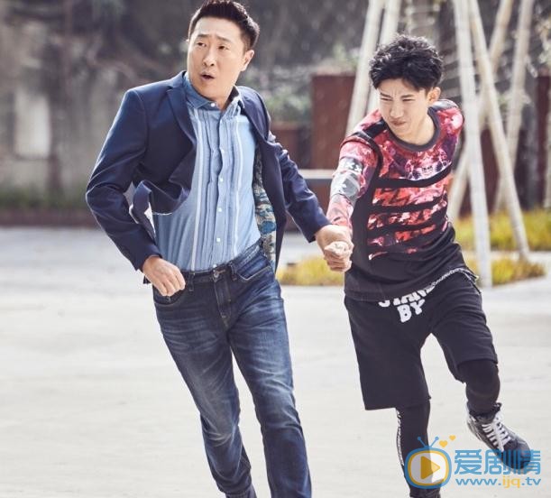 凡人的品格展昭是誰演的？凡人的品格展昭扮演者梁振倫個人資料、寫真及生活照欣賞