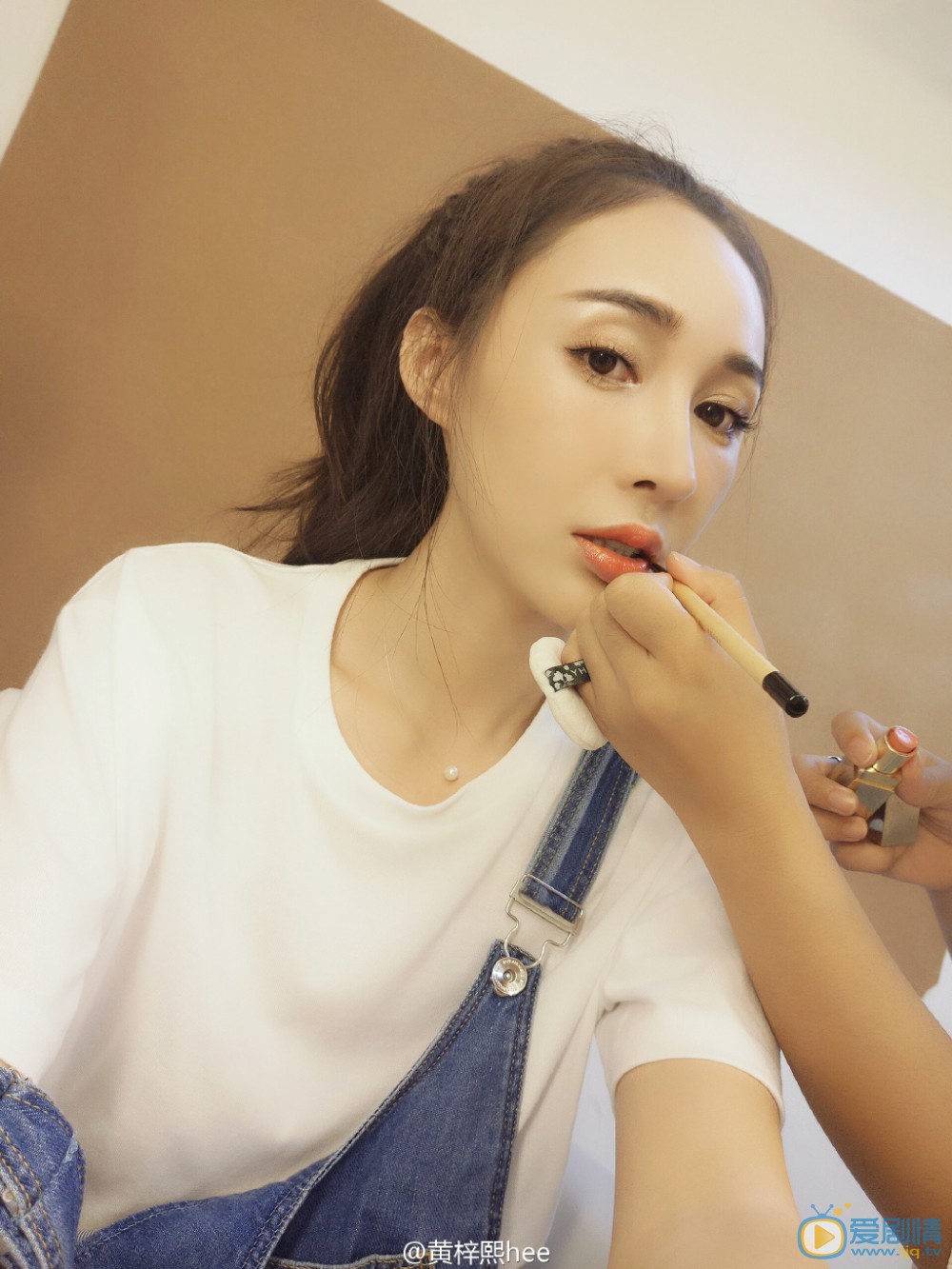 老九門莫測扮演者黃梓熙寫真及生活照欣賞