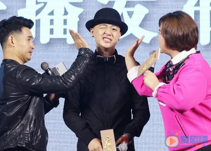  歡喜密探定檔10.17 發布會現場包貝爾被玩壞