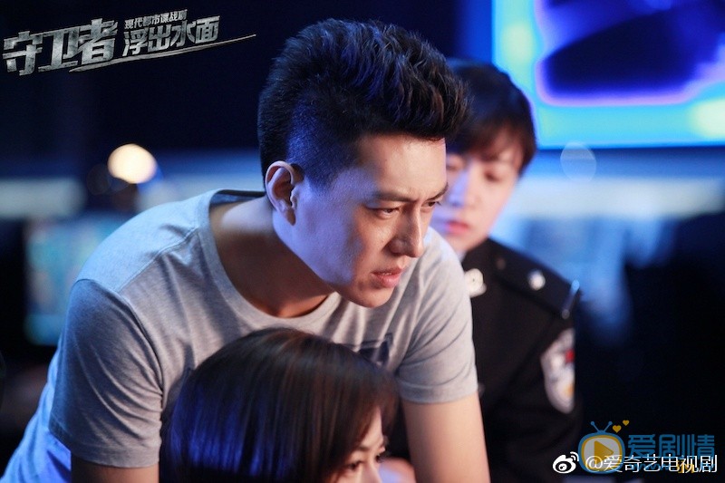 守衛者浮出水面最新片段預告曝光 靳東動作大戲再塑諜戰燒腦