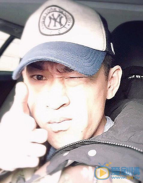 我的體育老師韓金龍是誰演的？韓金龍扮演者周岩個人資料、寫真及生活照欣賞