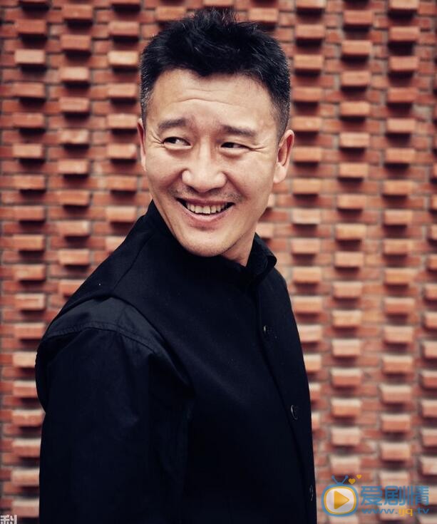  我的前半生老金是誰演的？老金扮演者侯岩松個人資料簡介