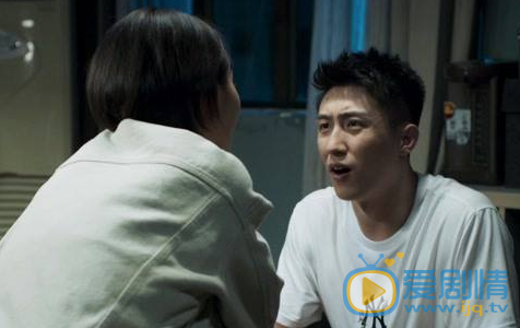 破冰行動馬雯對李飛有沒有好感？馬雯為什麼變成了植物人？