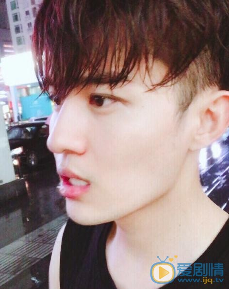 將夜謝承運是誰演的？謝承運扮演者蒙恩個人資料、寫真及生活照欣賞