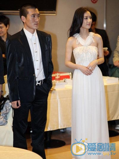 楊子個人資料簡介 楊子老婆黃聖依 黃聖依個人資料