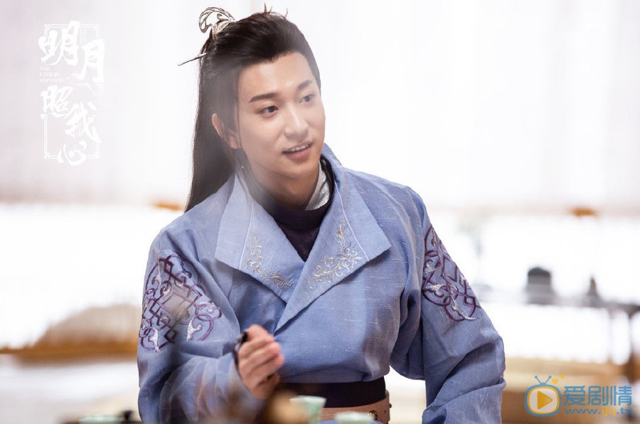 明月照我心宋金玉喜歡誰？最後和誰在一起？