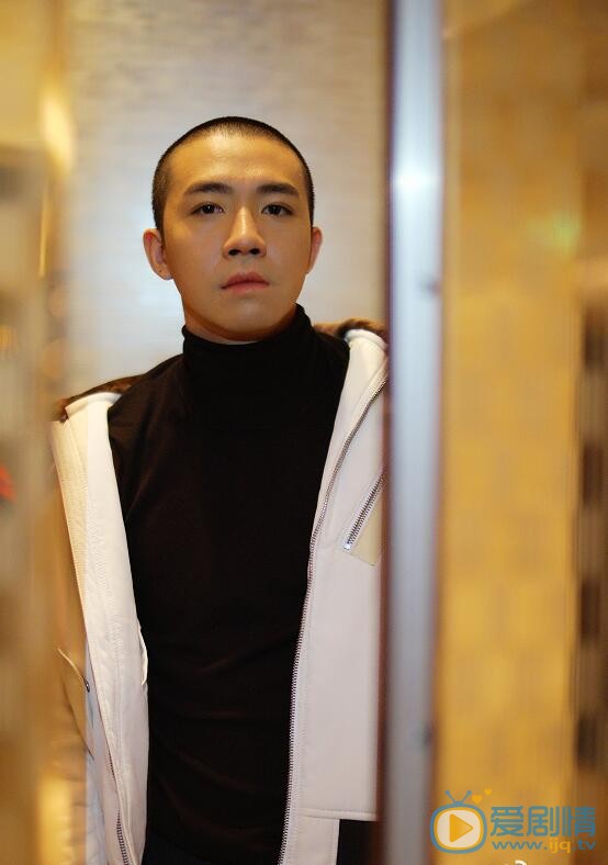 那年花開月正圓杜明禮是誰演的?杜明禮扮演者俞灝明個人資料及寫真生活照欣賞