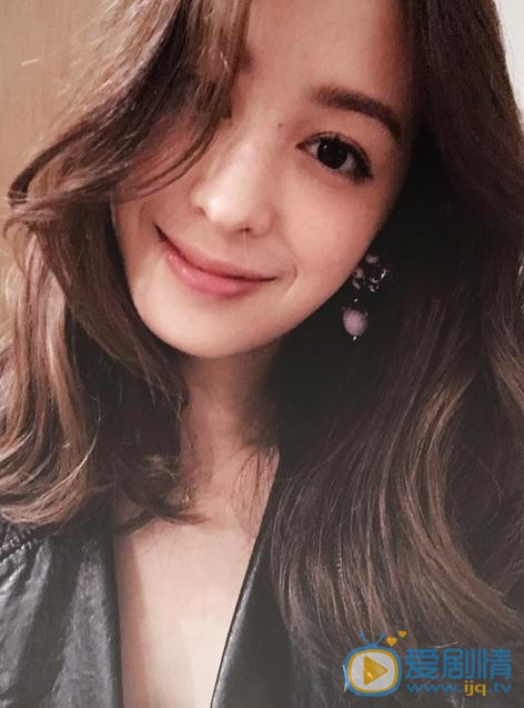 一路繁花相送紀若櫟是誰扮演的？紀若櫟扮演者莫允雯個人資料、寫真及生活照欣賞