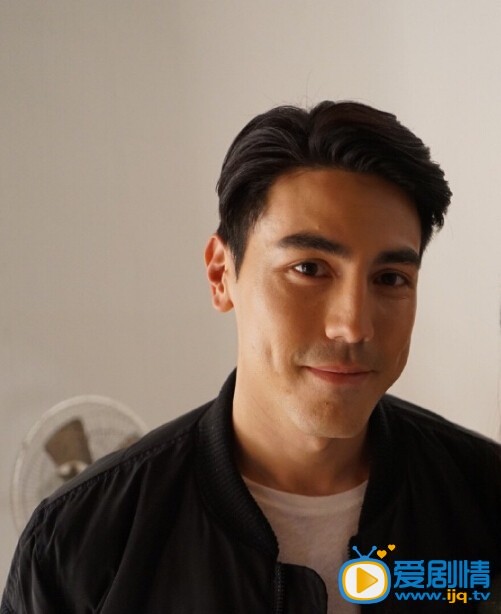 小丈夫喬治的扮演者是誰?喬治是誰演的?小丈夫喬治的扮演者白梓軒個人資料及高清生活照欣賞