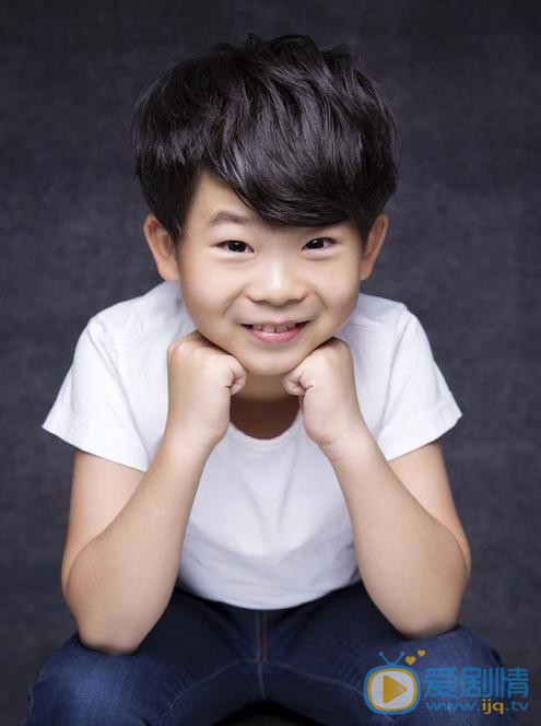 平凡歲月毛李尚是誰演的？平凡歲月毛李尚扮演者王天澤個人資料及寫真生活照欣賞