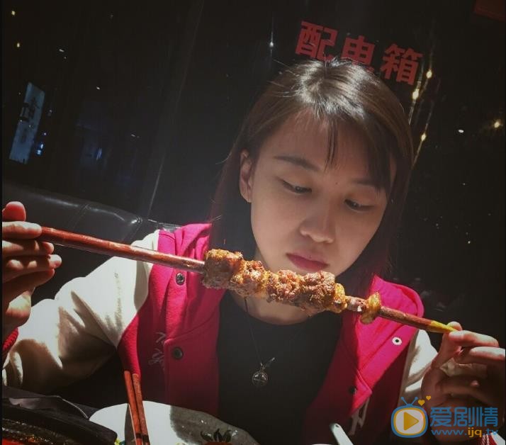 王子咖啡店高原扮演者馬歌圖片