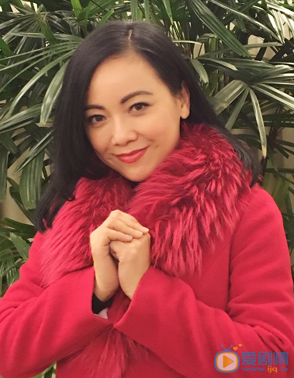  繁星四月四月媽媽是誰演的？四月媽媽扮演者鄧萃雯個人資料介紹