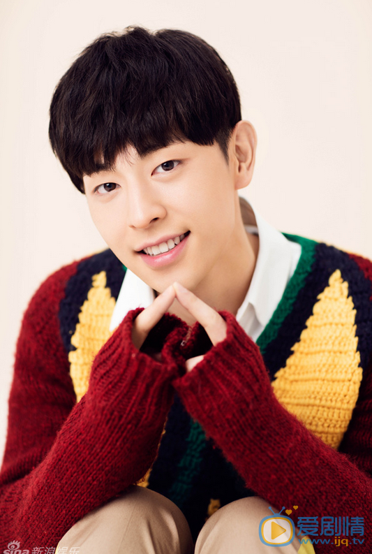 歡樂頌2謝童是誰演的？謝童扮演者鄧倫個人資料生活寫真照欣賞