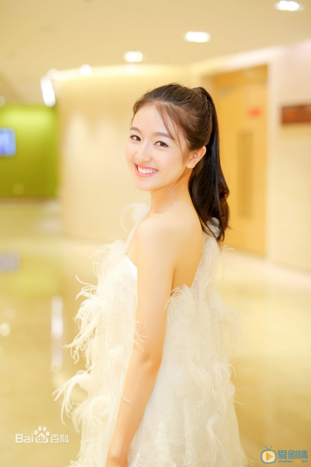 無心法師2蘇桃扮演者李蘭迪寫真生活照欣賞