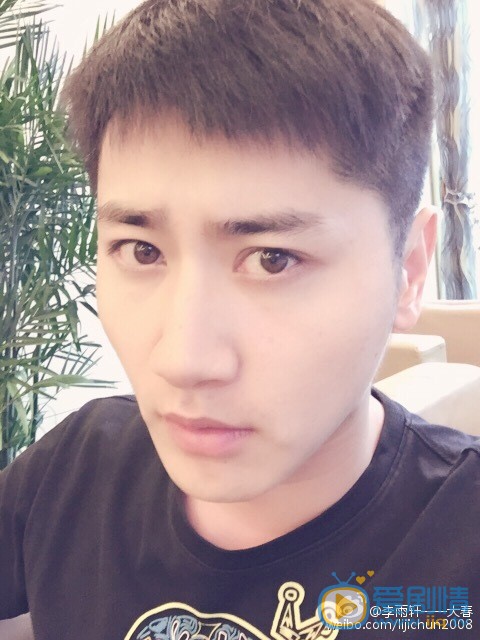 思美人張儀扮演者李雨軒寫真生活照