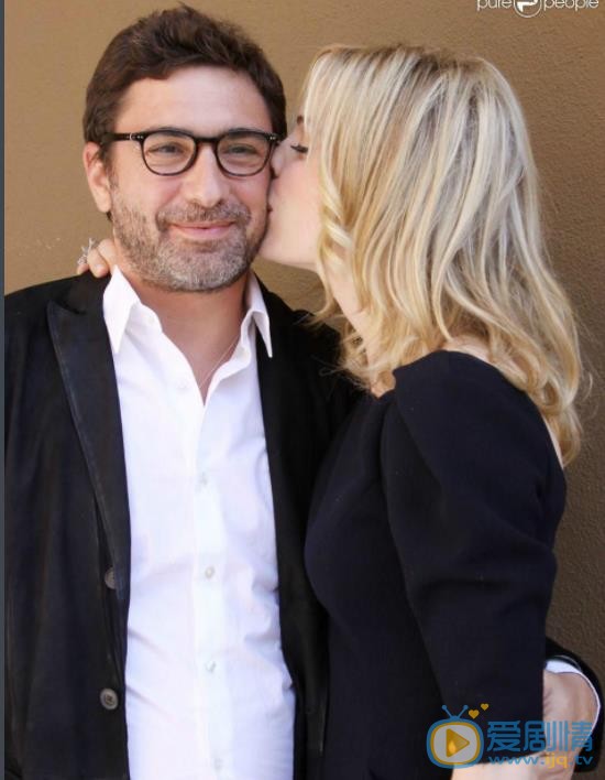 梅麗莎·喬治個人資料簡介  梅麗莎·喬治與老公Jean David Blanc