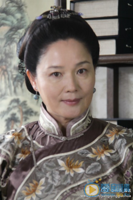 戀愛先生楊老師楊阿姨是誰扮演的？楊老師楊阿姨扮演者楊青個人資料、寫真及生活照欣賞