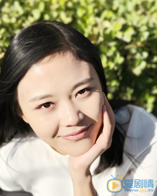 急診科醫生黨珍妮扮演者岳以恩個人資料、寫真生活照