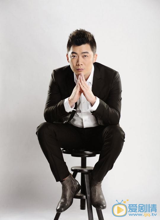 雙刺鄧文山是誰扮演的？鄧文山扮演者曹征個人資料、寫真及生活照欣賞