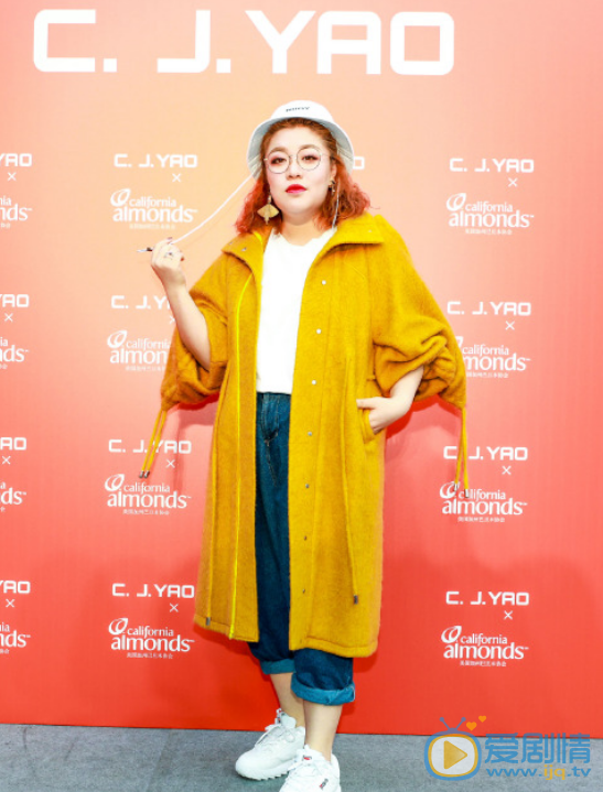 蔣詩萌個人資料簡介 蔣詩萌演藝經歷 蔣詩萌時尚寫真