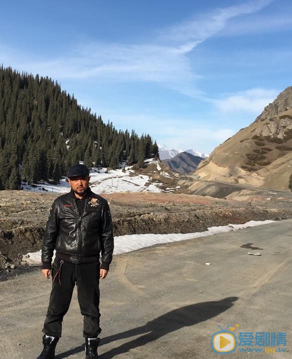 鳴鴻傳大仁府府丞包小乙是誰演的？包小乙扮演者劉向京個人資料、寫真及生活照欣賞