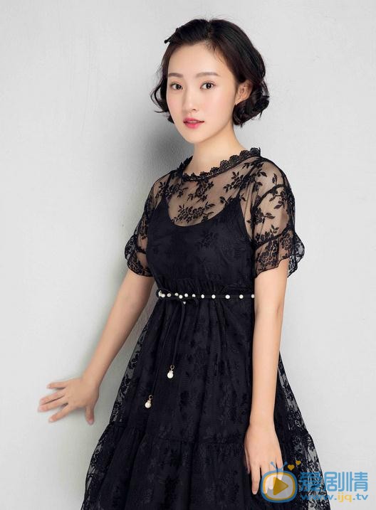 雙世寵妃鏡心是誰扮演的？雙世寵妃鏡心扮演者孫藝寧個人資料、寫真及生活照欣賞