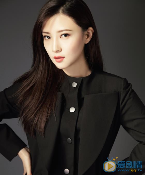 火王之破曉之戰裴珞傾是誰演的?裴珞傾扮演者柏安個人資料、寫真及生活照欣賞