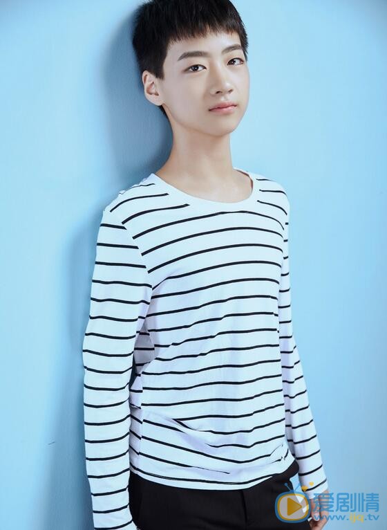 仇碩康個人資料簡介 仇碩康個人經歷家庭背景介紹 仇碩康寫真圖片照