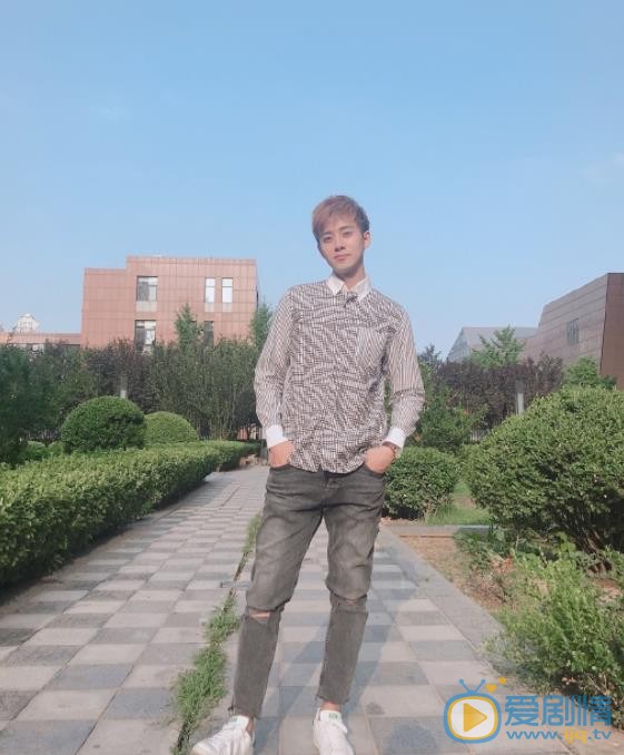 李唯楓個人資料簡介 李唯楓演藝經歷